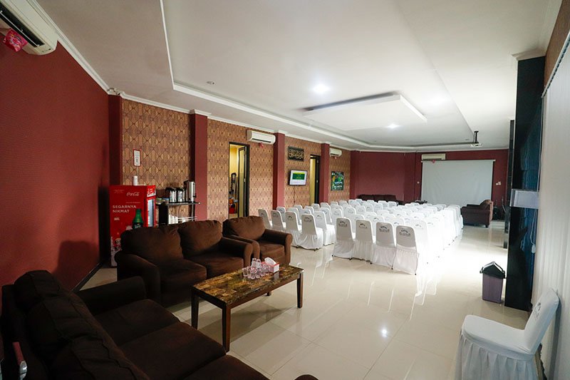 Lounge Serba Guna Al Azhar